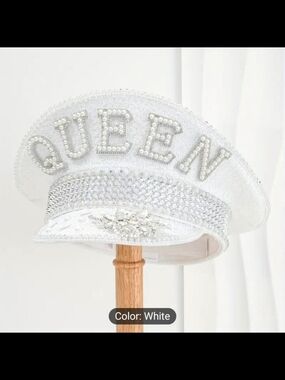 Que White Beaded 'QUEEN' Embellished Captain Hat